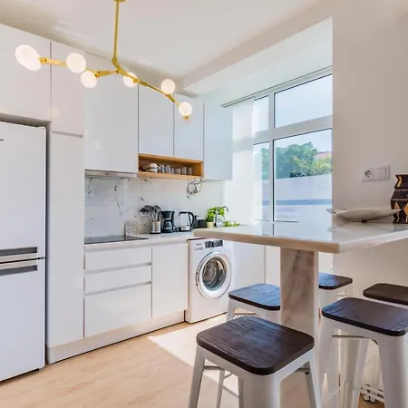 Spacious Estrela With Terrace Lisboa